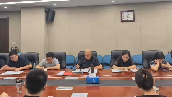 對標先進找差距 整改提升促發(fā)展——農(nóng)墾中心第二黨支部召開黨員（擴大）會議